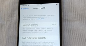 Good
													Apple iPhone SE 2nd Gen 2020 - T-Mobile, White, 256 GB, A2275, photo 3 of 4