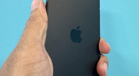 Good
													Apple iPhone 16e - Boost, Black, 128 GB, A3212, photo 2 of 6