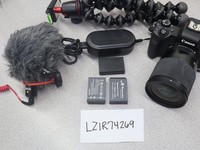 Canon EOS M50