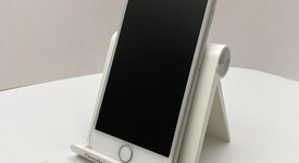 Fair
													Apple iPhone 8 - Unlocked, Silver, 64 GB, A1905, GSM, photo 2 of 8