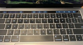 Good
													MacBook Pro 2019 - 13" - I5, Gray, 128 GB, 8 GB, photo 4 of 10