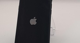 Fair
													Apple iPhone SE 3rd Gen 2022 - AT&T, Midnight, 64 GB, A2595, photo 1 of 3