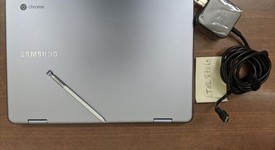 Good
													Samsung Chromebook Plus V2 - Core m3, Silver, 32 GB, 4 GB, photo 2 of 11