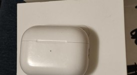 Used
													Apple AirPods Pro 2 - USB-C, photo 3 of 5