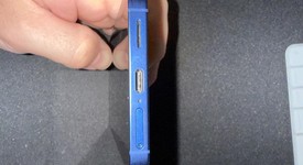 Mint
													Samsung Galaxy S25 - Unlocked, Navy Blue, 128 GB, 12 GB, SM-S931U1, photo 3 of 5