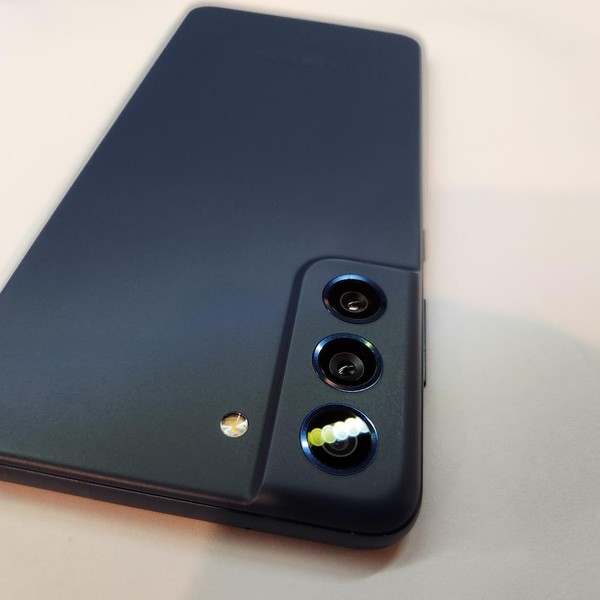 Samsung Galaxy S21 FE 5G - Unlocked, 128 GB, Navy Blue, 6 GB, SM-G990U1