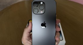 Mint
													Apple iPhone 14 Pro Max - Unlocked, Black, 1 TB, A2651, photo 4 of 10