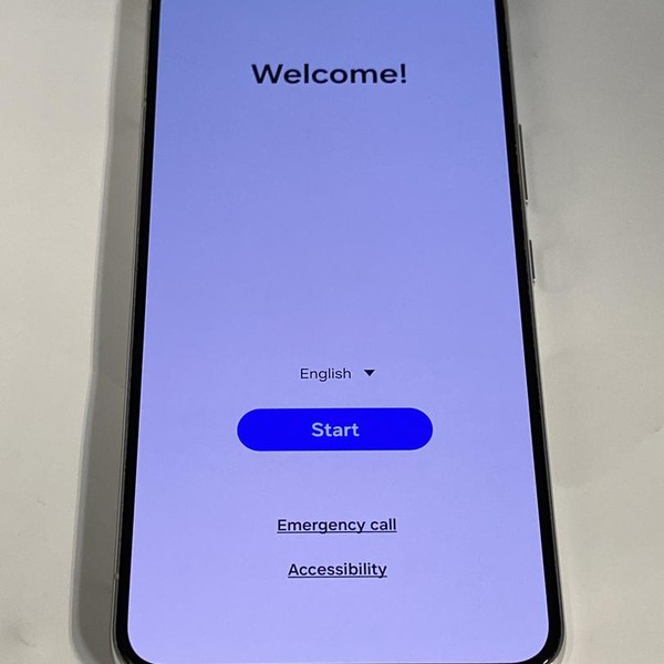 Samsung Galaxy S22 - Unlocked, 128 GB, White, 8 GB, SM-S901U1