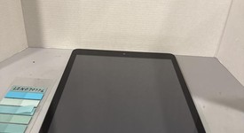 Fair
													Apple iPad 7th Gen - Wi-Fi, Gray, 32 GB, A2197, photo 2 of 6