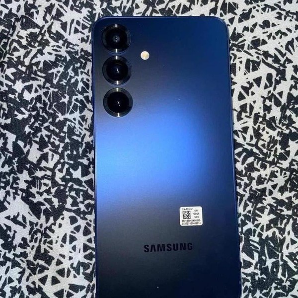 Samsung Galaxy S25 - Unlocked, 128 GB, Navy Blue, 12 GB, SM-S931U1