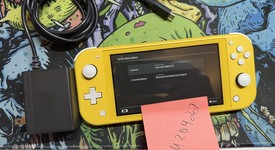 Good
													Nintendo Switch Lite - Yellow, photo 2 of 9