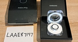 Mint
													Samsung Galaxy Ring - Silver, Size 8, photo 2 of 3