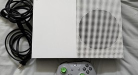 Fair
													Xbox One S (2016) - White, 500 GB, photo 1 of 8