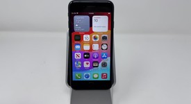 Mint
													Apple iPhone SE 3rd Gen 2022 - Unlocked, Midnight, 64 GB, A2595, photo 1 of 7