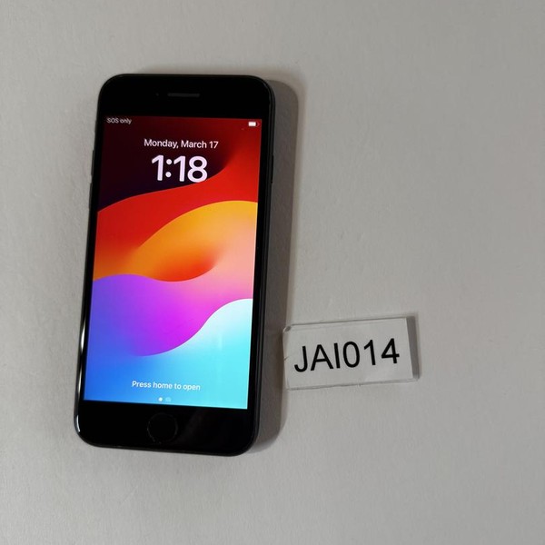 Apple iPhone SE 2nd Gen 2020 - Unlocked, 128 GB, Black, A2275