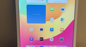 Fair
													Apple iPad Pro 12.9" 2nd Gen 2017 - Wi-Fi, Silver, 256 GB, photo 2 of 10