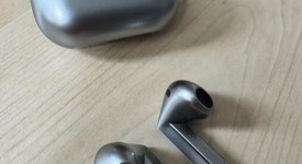 Used
													Samsung Galaxy Buds3 - Silver, photo 5 of 6
