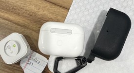 Used
													Apple AirPods Pro 2 - USB-C, photo 1 of 3