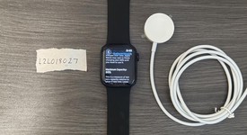 Good
													Apple Watch Series 7 41mm - Unlocked, Midnight, A2475 - Cellular, Aluminum, photo 5 of 5