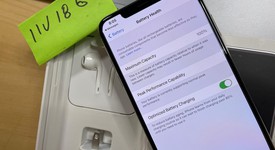 Mint
													Apple iPhone Xs Max - Sprint, Silver, 256 GB, A1921, photo 4 of 13