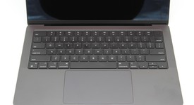 Mint
													MacBook Pro Late 2023 (M3) - 14" - Apple M3 Pro 11-core, Black, 512 GB, 18 GB, 14-core GPU, photo 5 of 16
