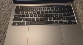 Fair
													MacBook Pro 2020 - 13" - I7, Gray, 2 TB, 16 GB, photo 2 of 17