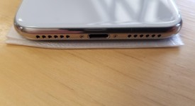 Good
													Apple iPhone X - AT&T, Silver, 64 GB, A1901, GSM, photo 4 of 7
