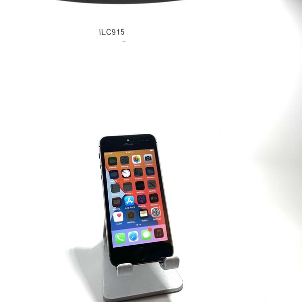 Apple iPhone SE 1st Gen 2016 - Unlocked, 16 GB, Grey, A1662