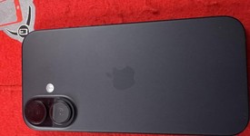 Mint
													Apple iPhone 16 - Unlocked, Black, 128 GB, A3081, photo 5 of 12