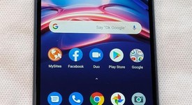 Good
													Moto E (2020) - TracFone, Navy Blue, 32 GB, 2 GB, photo 1 of 3