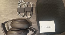 Used
													Beats Studio Pro - Brown, photo 1 of 6
