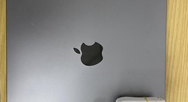 Good
													MacBook Pro 2021 - 16" - Apple M1 Pro 10-core, Gray, 1 TB, 16 GB, photo 3 of 3