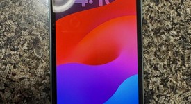 Mint
													Apple iPhone 11 - Unlocked, Green, 64 GB, A2111, photo 3 of 10