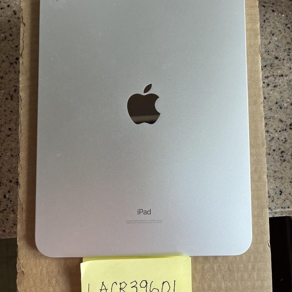 Apple iPad 10th Gen - Wi-Fi, 64 GB, Silver, A2696