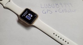 Good
													Apple Watch Series 3 42mm - Unlocked, Gold, A1861, Aluminum, photo 2 of 8
