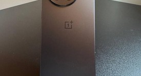 Mint
													OnePlus 13R - Unlocked, Nebula Noir, 256 GB, 12 GB, photo 4 of 8