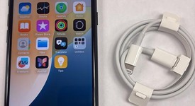 Mint
													Apple iPhone SE 3rd Gen 2022 - Unlocked, Midnight, 64 GB, A2595, photo 1 of 9