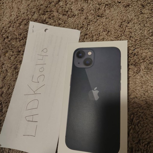 Apple iPhone 13 - Cricket, 128 GB, Midnight, A2482