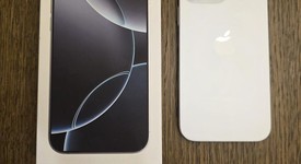 Mint
													Apple iPhone 16 Pro Max - Unlocked, White, 512 GB, A3084, photo 3 of 6
