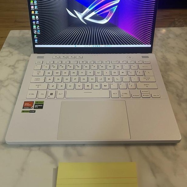 Asus ROG Zephyrus G14 (2023) GA402 - 512 GB, White, 16 GB, AMD Ryzen 9
