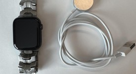 Good
													Apple Watch Series 7 45mm - Midnight, A2474 - GPS, Aluminum, photo 1 of 5