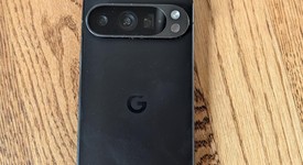 Good
													Google Pixel 9 Pro - Verizon, Obsidian, 256 GB, 16 GB, GR83Y, photo 4 of 11