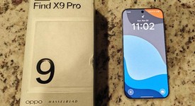 Mint
													Oppo Find X9 Pro - Unlocked Non-US, Silk White, 512 GB, 16 GB, photo 1 of 8