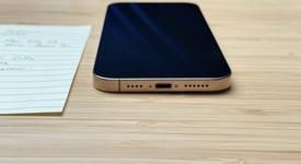 Mint
													Apple iPhone 16 Pro Max - Unlocked, Desert, 256 GB, A3084, photo 4 of 14