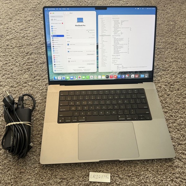 MacBook Pro 2021 - 16 inch - 512 GB, Gray, 16 GB, Apple M1 Pro 10-core