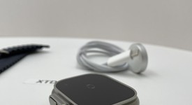 Mint
													Apple Watch Ultra 49mm - Unlocked, Titanium, A2622, photo 3 of 5