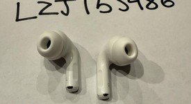 Used
													Apple AirPods Pro 2nd Gen - Lightning, photo 5 of 12