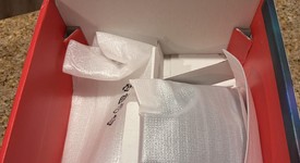 Mint
													Nintendo Switch 2 - Red & Blue, Standard, photo 4 of 4