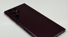 Good
													Samsung Galaxy S22 Ultra - Unlocked, Burgundy, 128 GB, 8 GB, SM-S908U1, photo 2 of 6