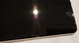 Good
													Apple iPhone SE 3rd Gen 2022 - Unlocked, Starlight, 128 GB, A2595, photo 2 of 3